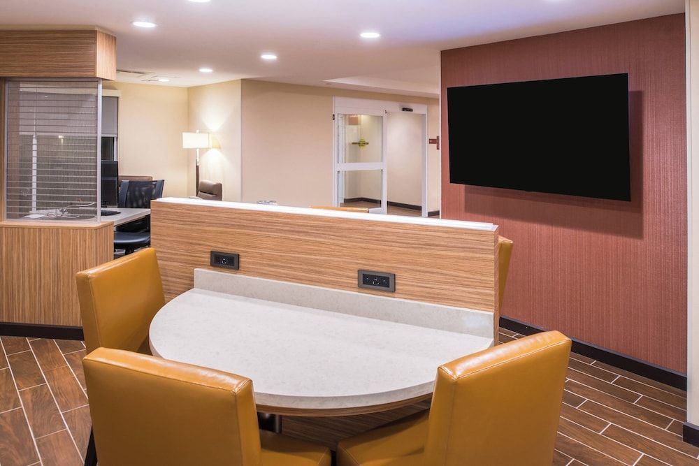 TownePlace Suites by Marriott Ontario Chino Hills 2
