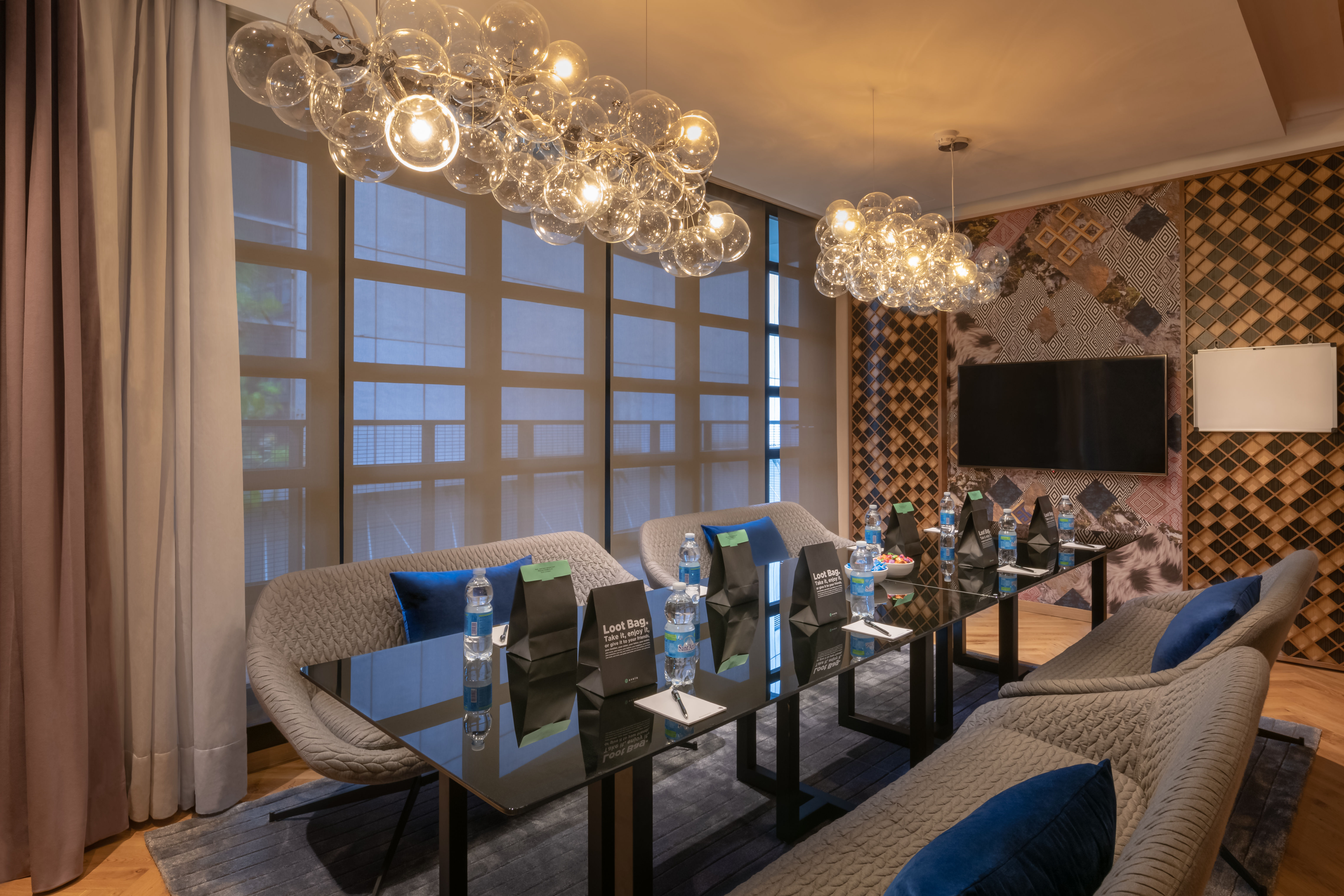 Ovolo Central 2