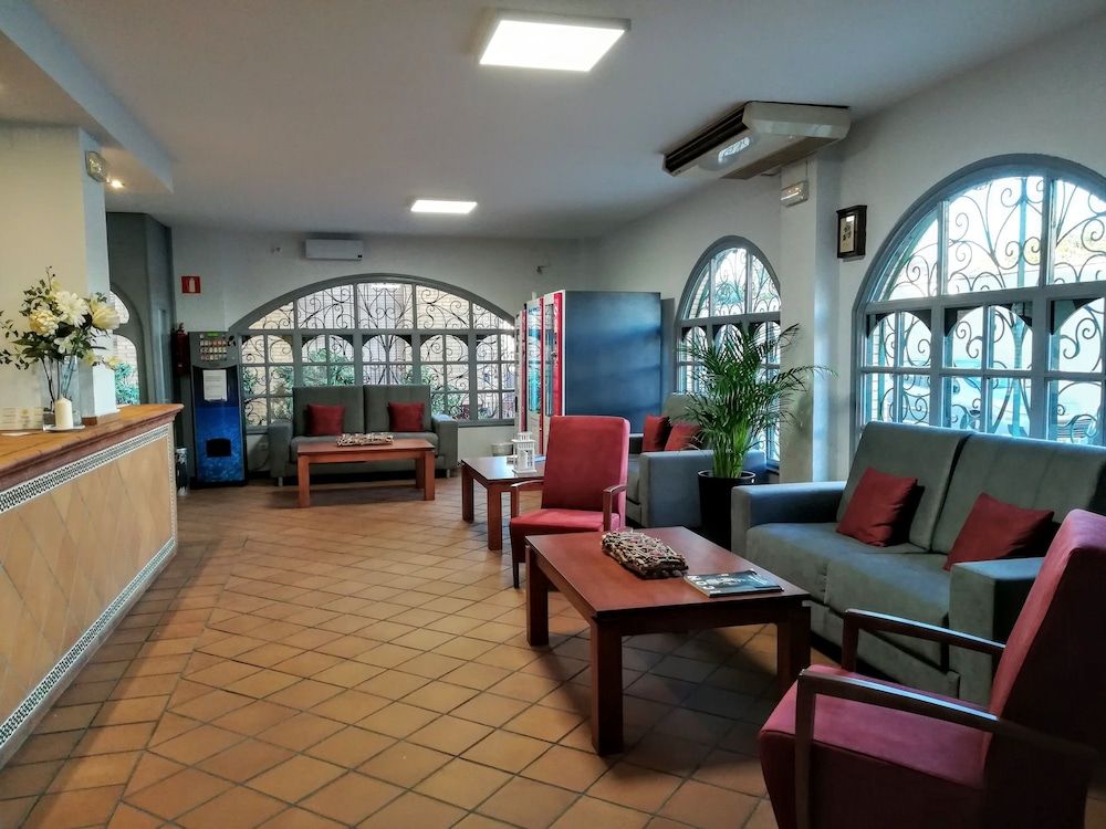 Apartamentos Puerta del Sur 1