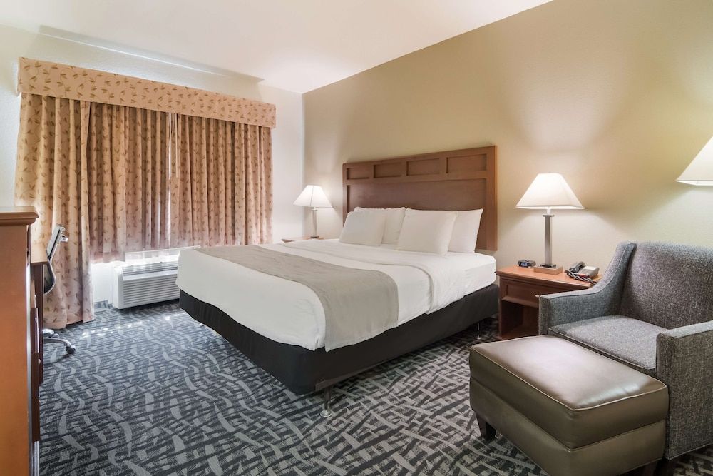 Best Western Comanche Inn 1
