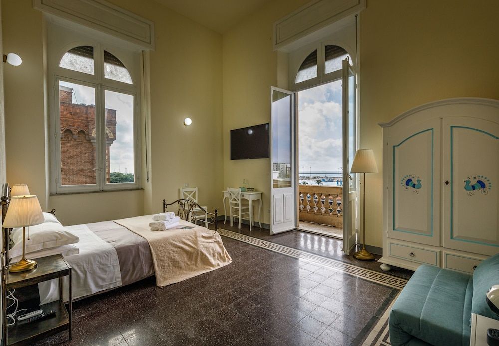 Onlyrooms IV - Sea View & Free Parking 1