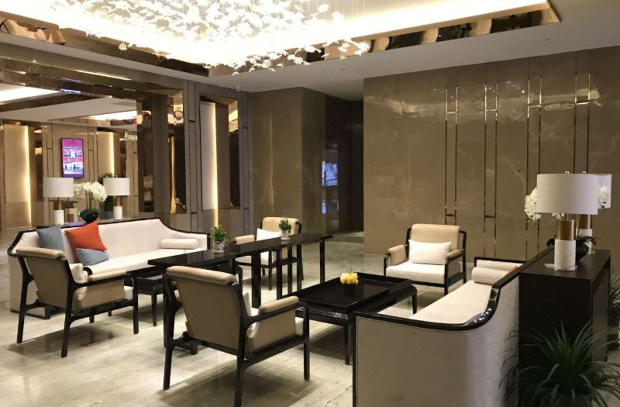 Ramada by Wyndham Wuhan Dongxihu 2