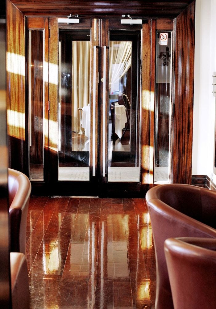 The Glenmoriston Townhouse Hotel 2