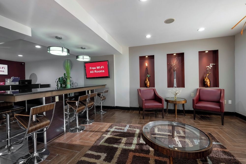 Red Roof Inn Raleigh North-Crabtree Mall-Lenovo Center 2