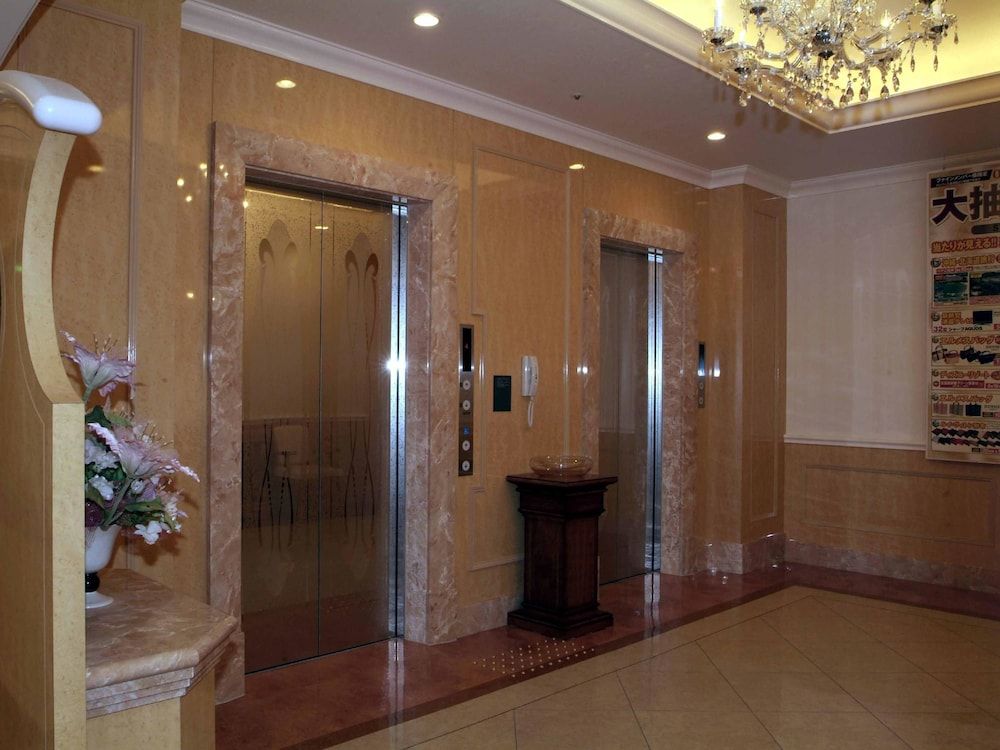 Hotel Fine Garden Toyonaka Osaka International Itami Airport 2