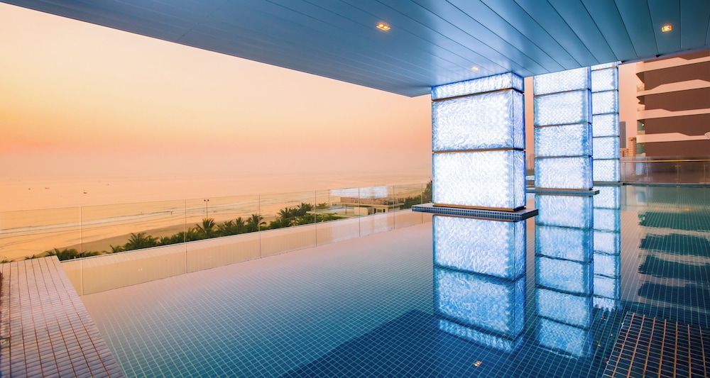 Prince Hotel Da Nang 1