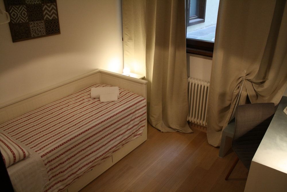 Casa Mia - NO Reception 2