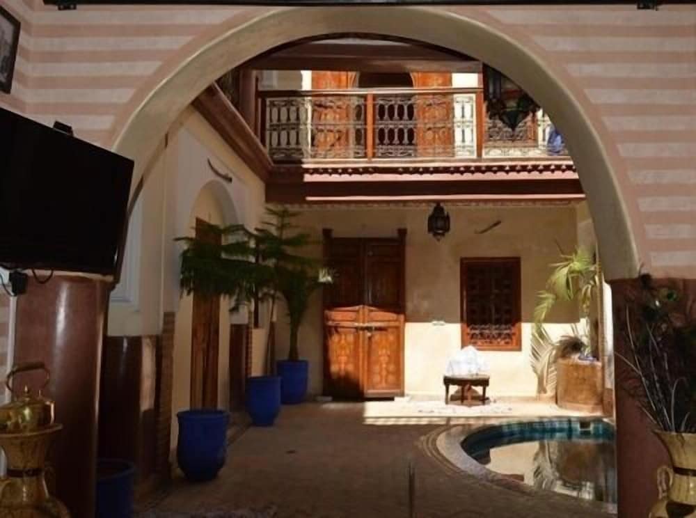 Riad Bonheur 1