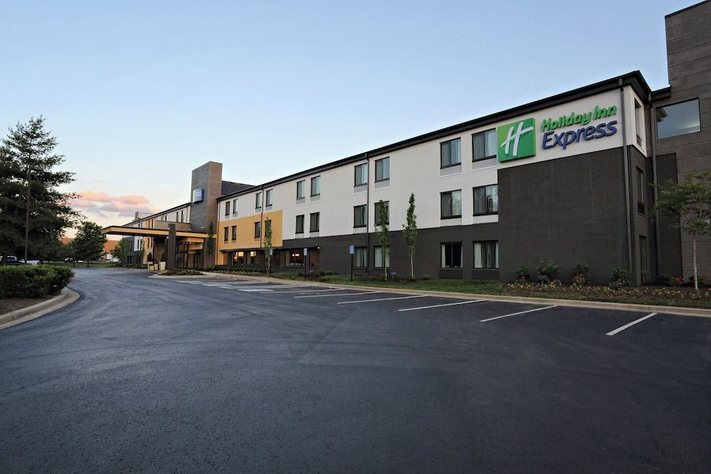 Holiday Inn Express BRENTWOOD SOUTH - FRANKLIN by IHG 1