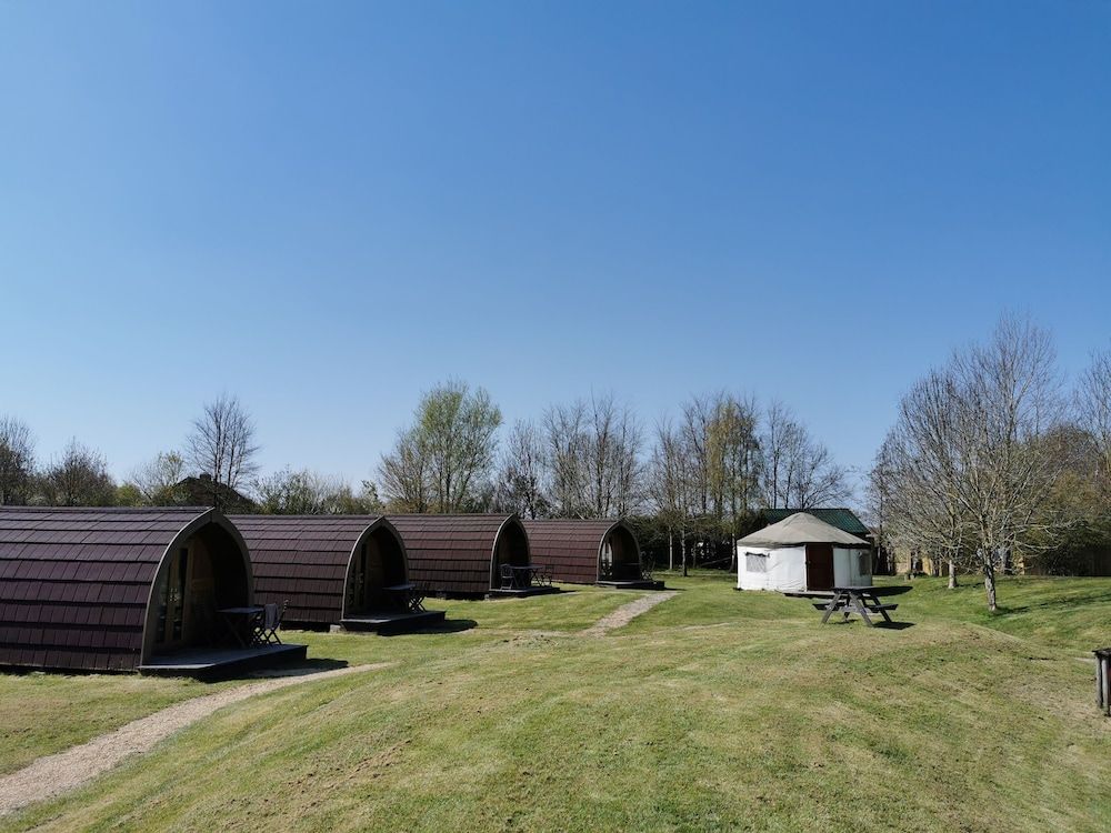 Wall Eden Farm - Luxury Log Cabins and Glamping 1