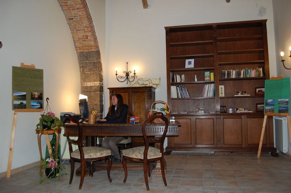 Antico Borgo Etneo Country Hotel 2