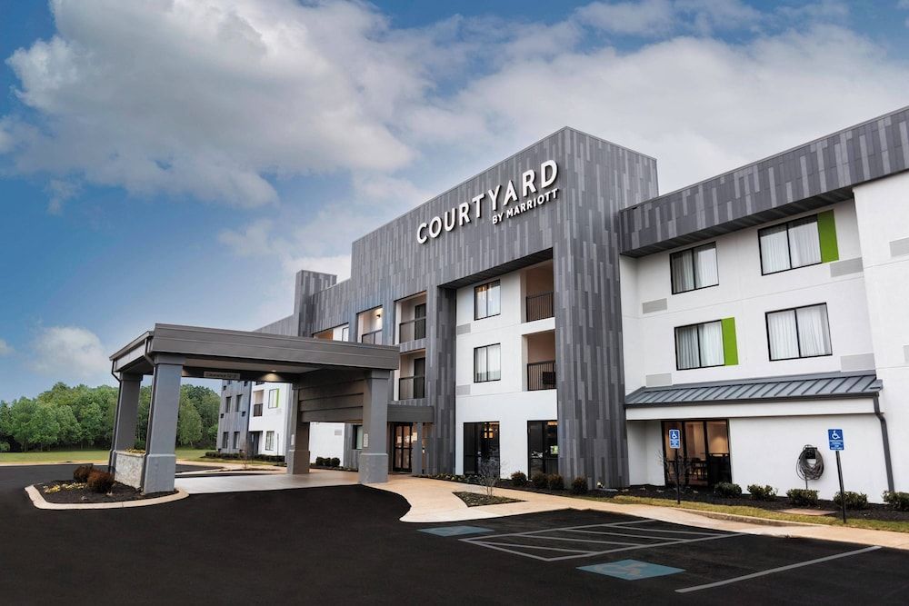 Courtyard Bowling Green Convention Center 1