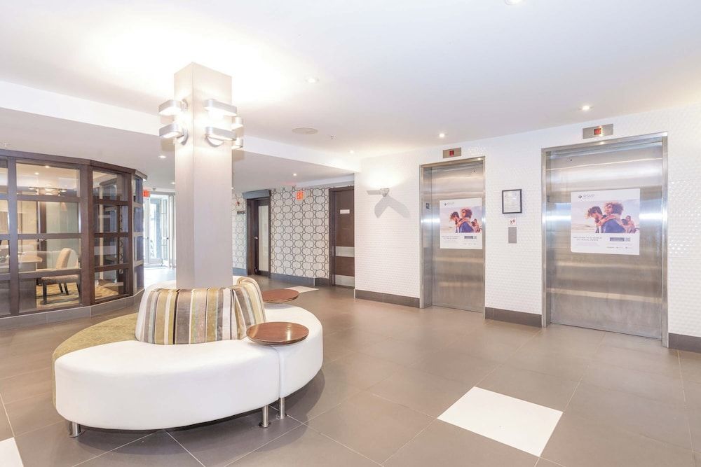 Sandman Hotel and Suites Abbotsford 2