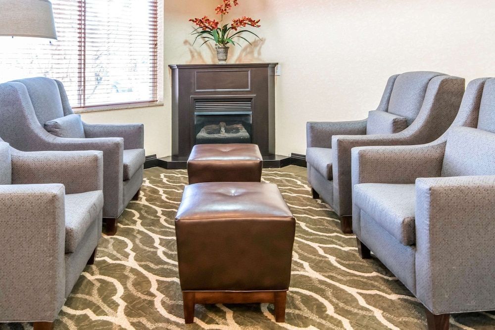 Comfort Suites Owensboro South 2