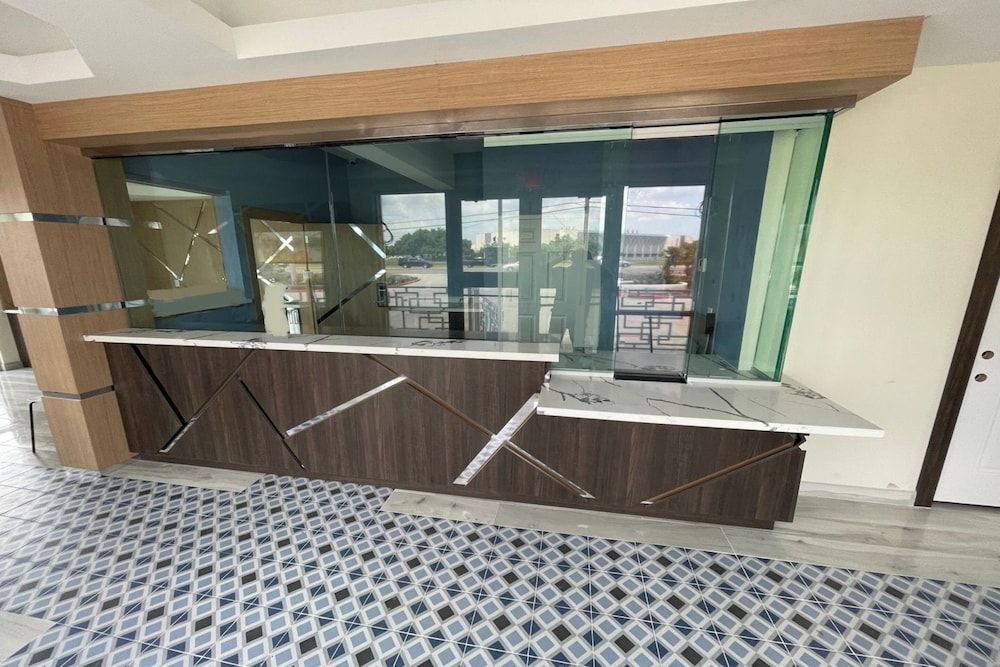 La Vyoma Villas, Westpark Hwy 6 2