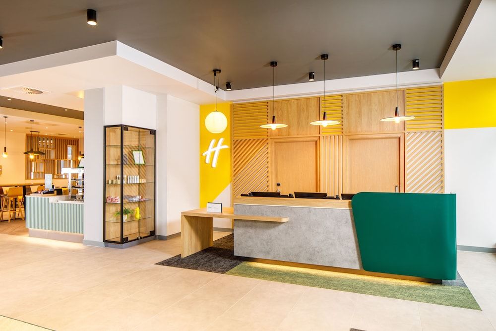 Holiday Inn MANCHESTER AIRPORT by IHG 1
