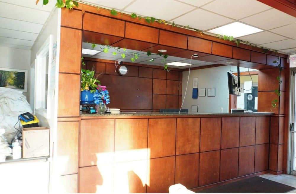 La Casa Inn Albany Near Tifton GA I 75 2