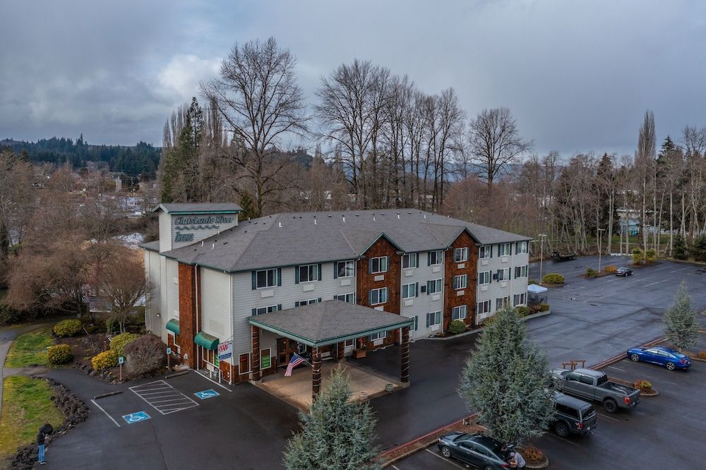 Clatskanie River Inn 1