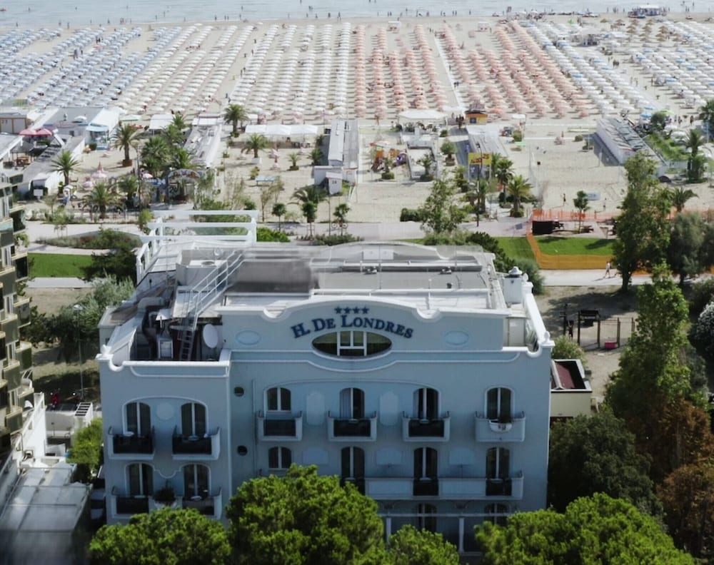 Hotel De Londres 1