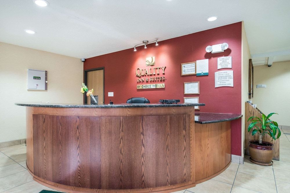 Quality Inn & Suites Menomonie 2