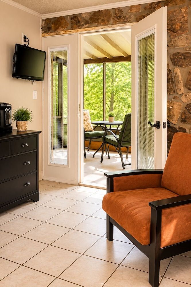 Jack's White River Fishing Resort 2