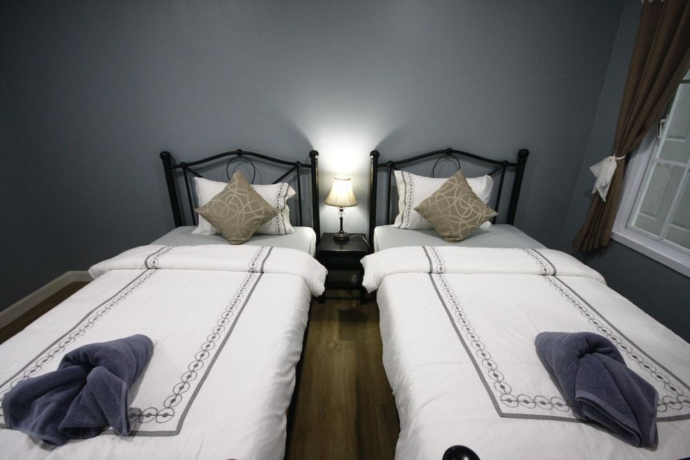 Sky cottage 1