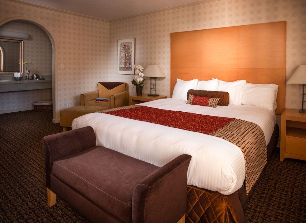 Menlo Park Inn 1