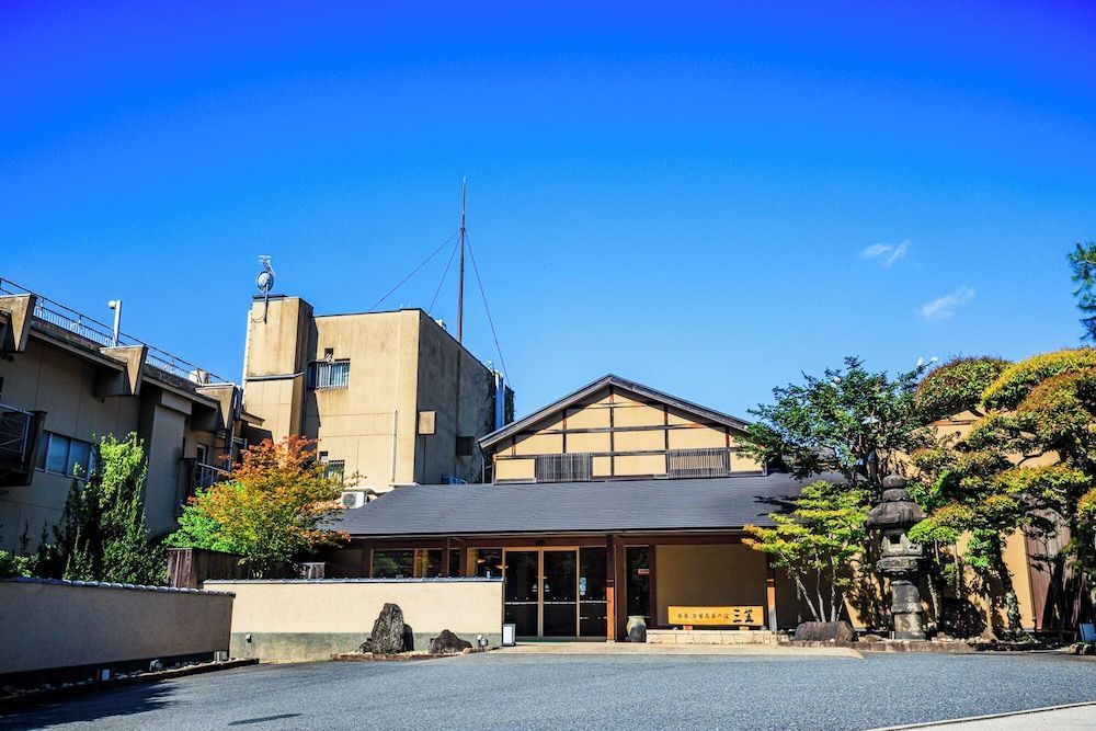 Mikasa Ryokan 1