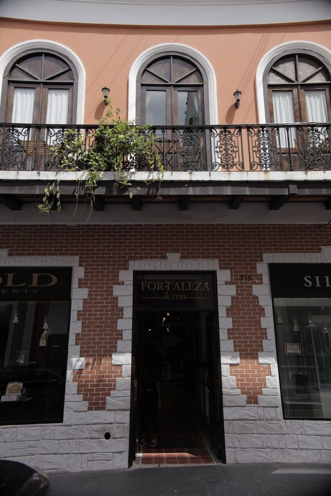 Fortaleza Suites Old San Juan 1