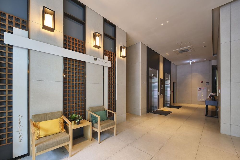 Jeju Central City Hotel 1