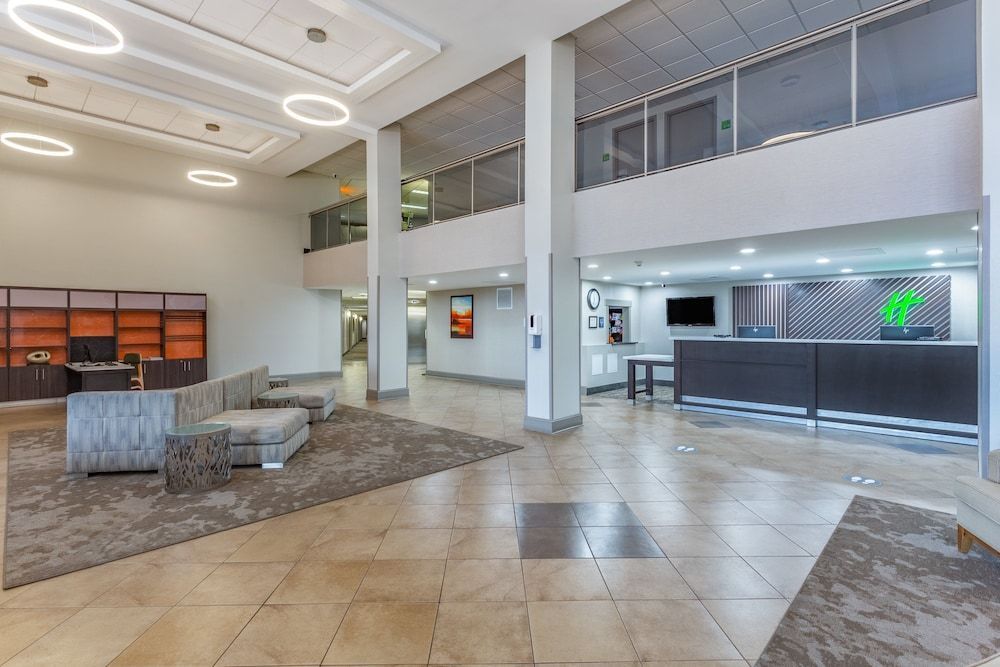 Holiday Inn ROCKFORD(I-90&RT 20/STATE ST) by IHG 1