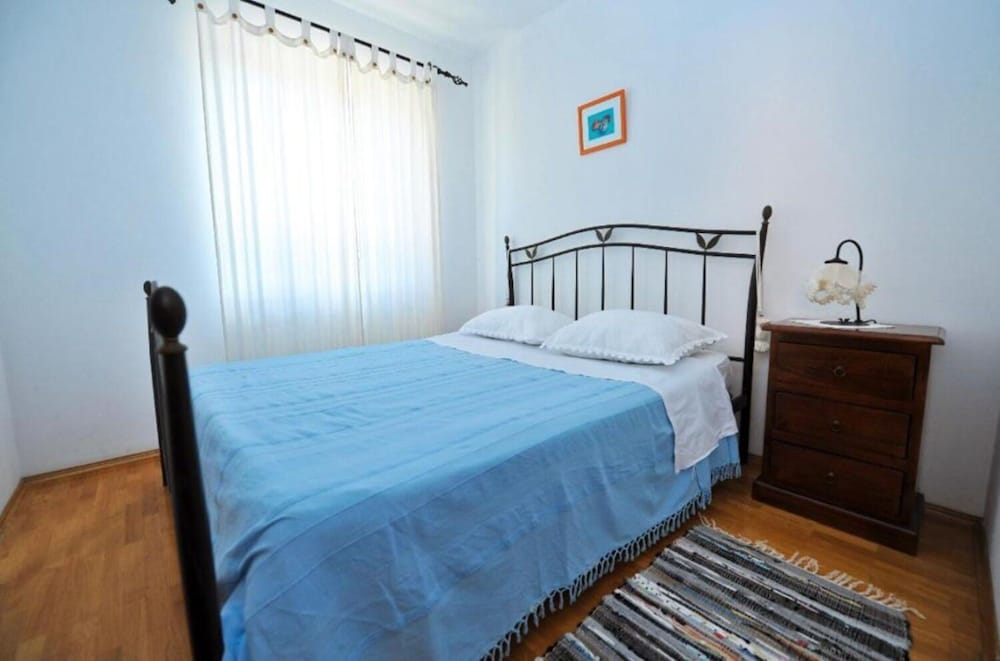Apartments Nada 2