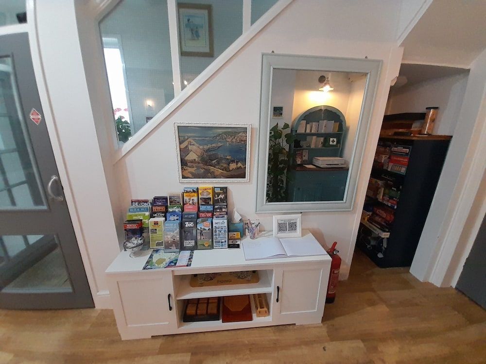 Torbay Guesthouse 2