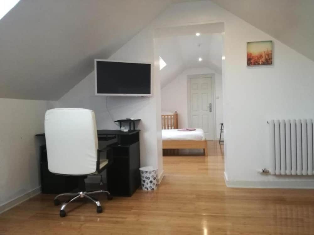 Ardenlea House Hotel B&b 2