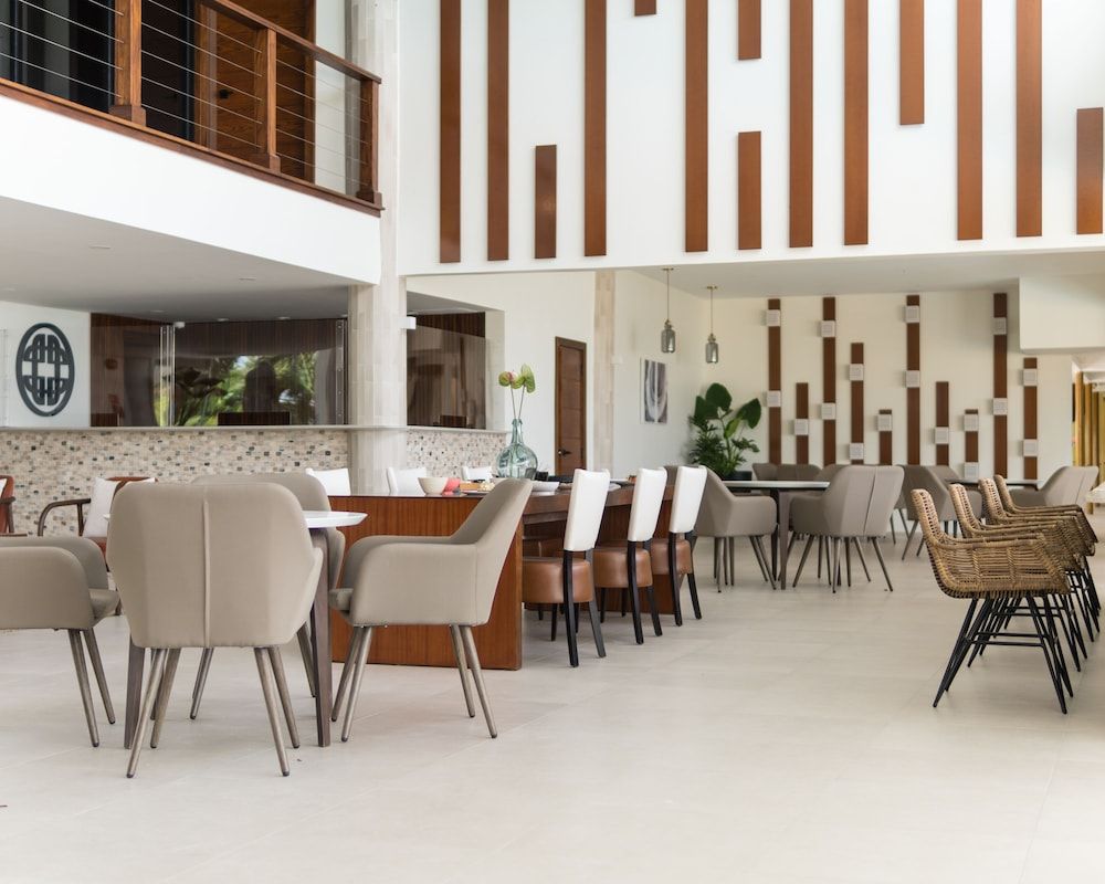 Cara Hotels Trinidad 2