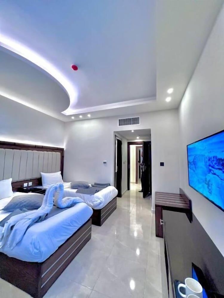 Petra Icon Hotel 1