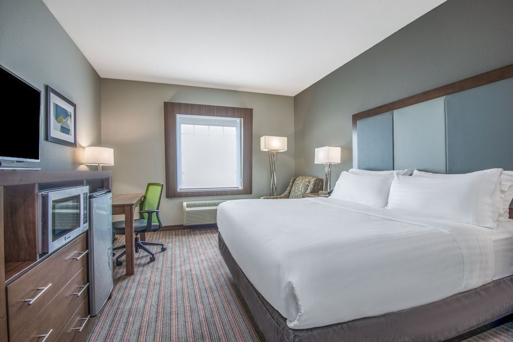 Holiday Inn Express & Suites STILLWATER - UNIVERSITY AREA by IHG 2