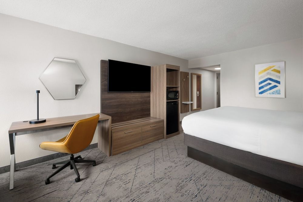 Holiday Inn Express GREENVILLE by IHG 2