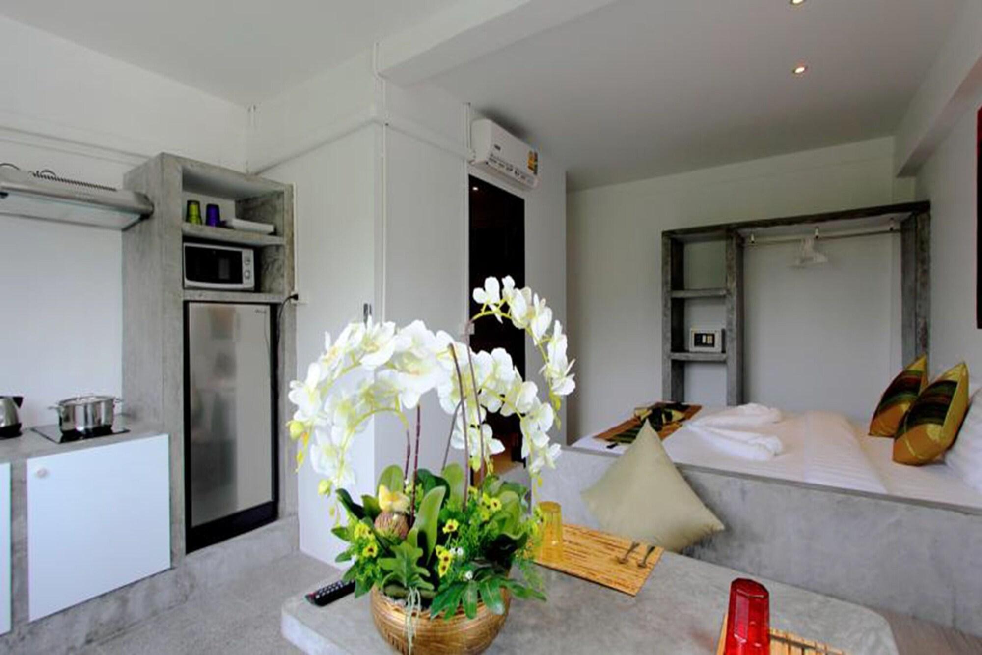 Samui Beach Residence Hotel 1