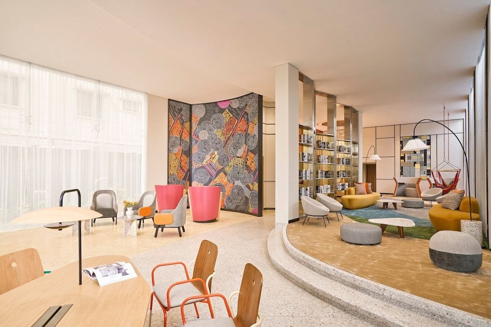 Oakwood Hotel & Apartments Saigon 2
