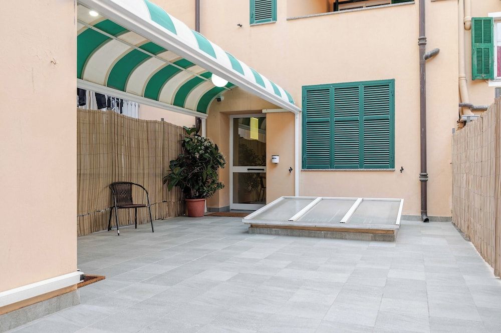 Hotel 3 Soothing Experience in Ventimiglia 1