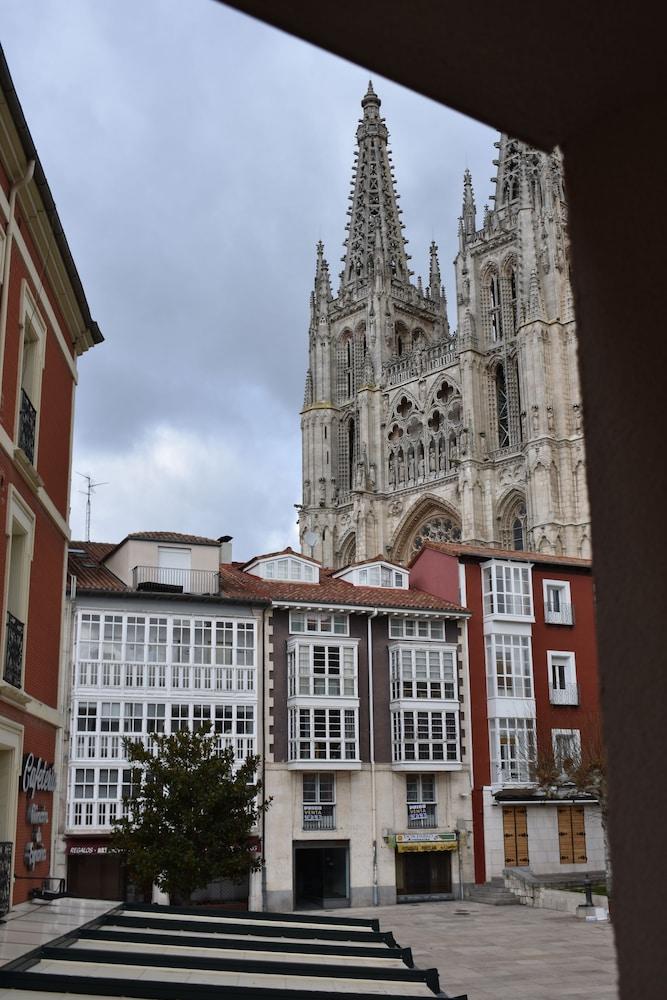 Apartamentos Turísticos Pueri Cantores 2