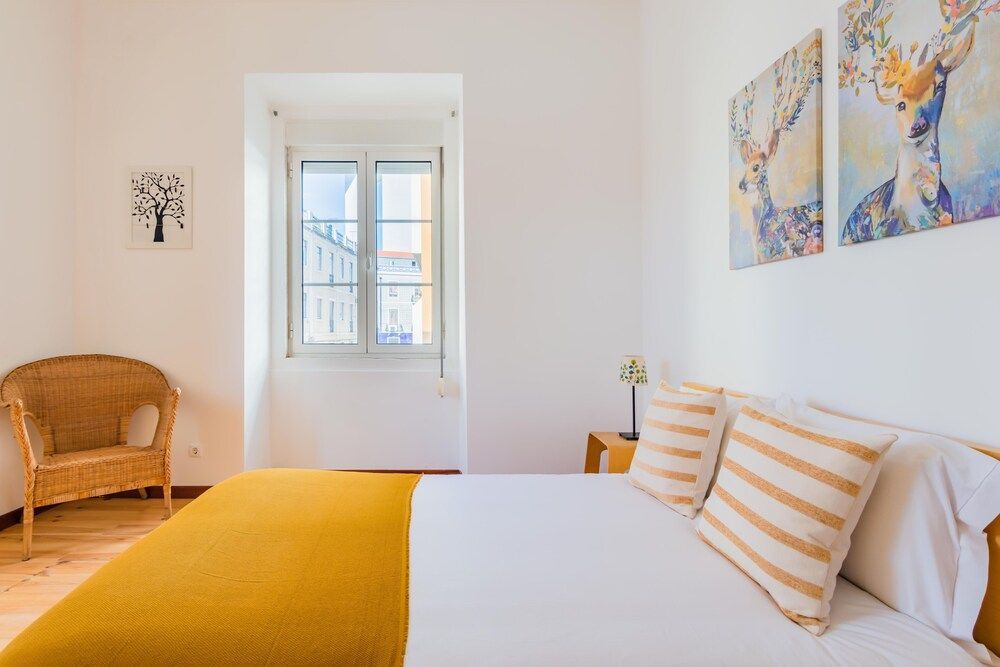 LX Urban Living, 2BR Apartment 2