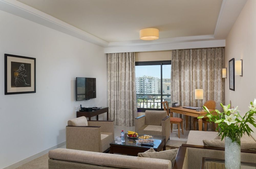 Le Corail Suites Hotel 1