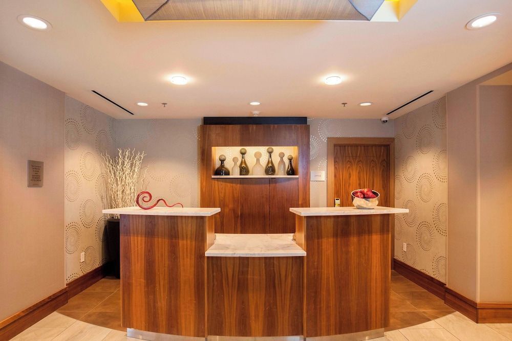 Courtyard by Marriott Ithaca Airport/University 2