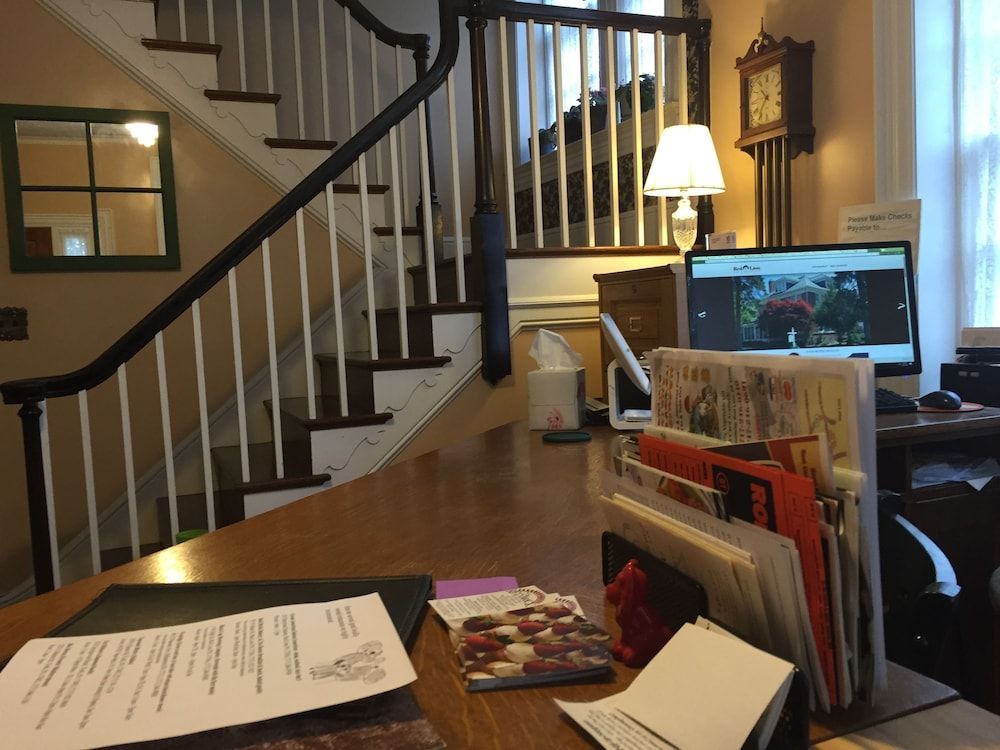 Red Lion Bed & Breakfast 2