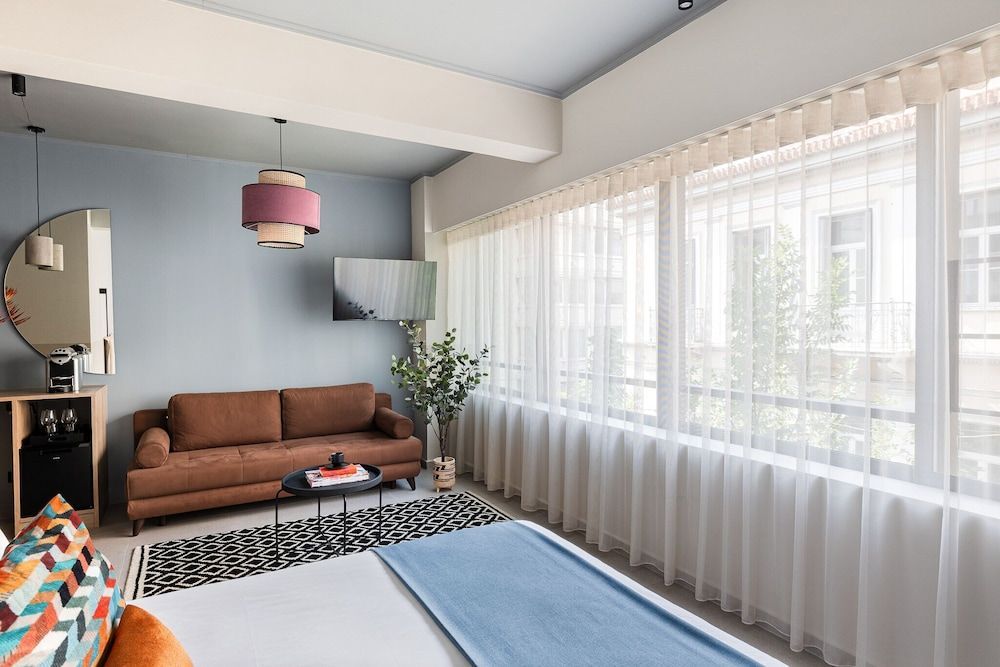 AIRIO Athens Luxury Suites 1