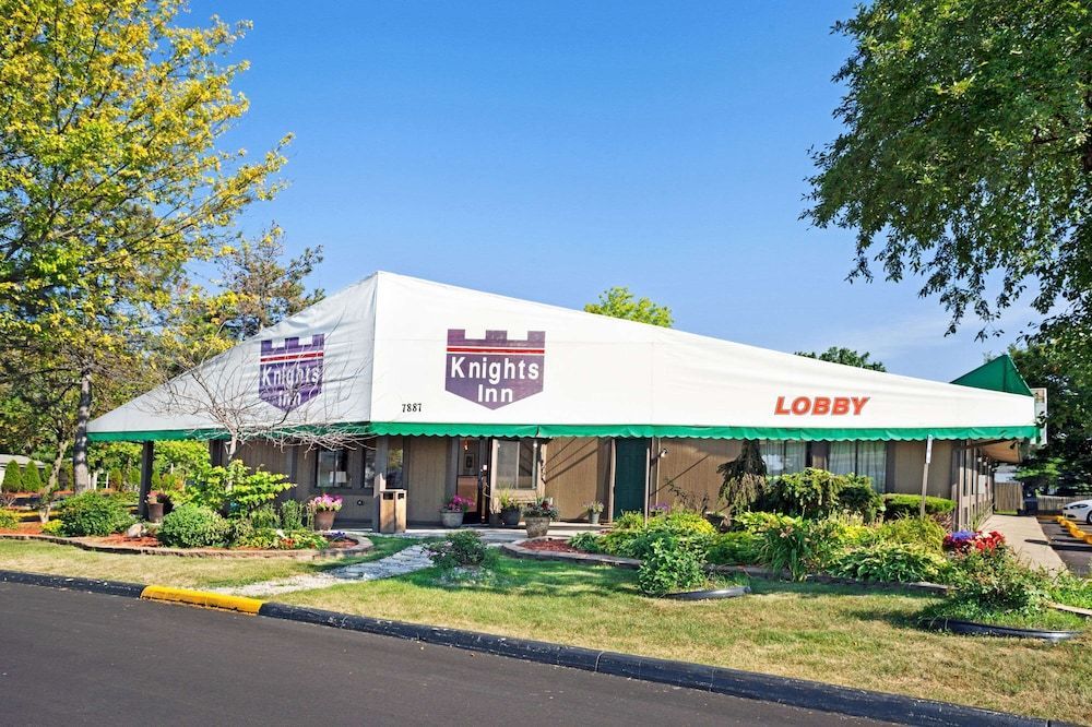 Knights Inn Sterling Heights 1