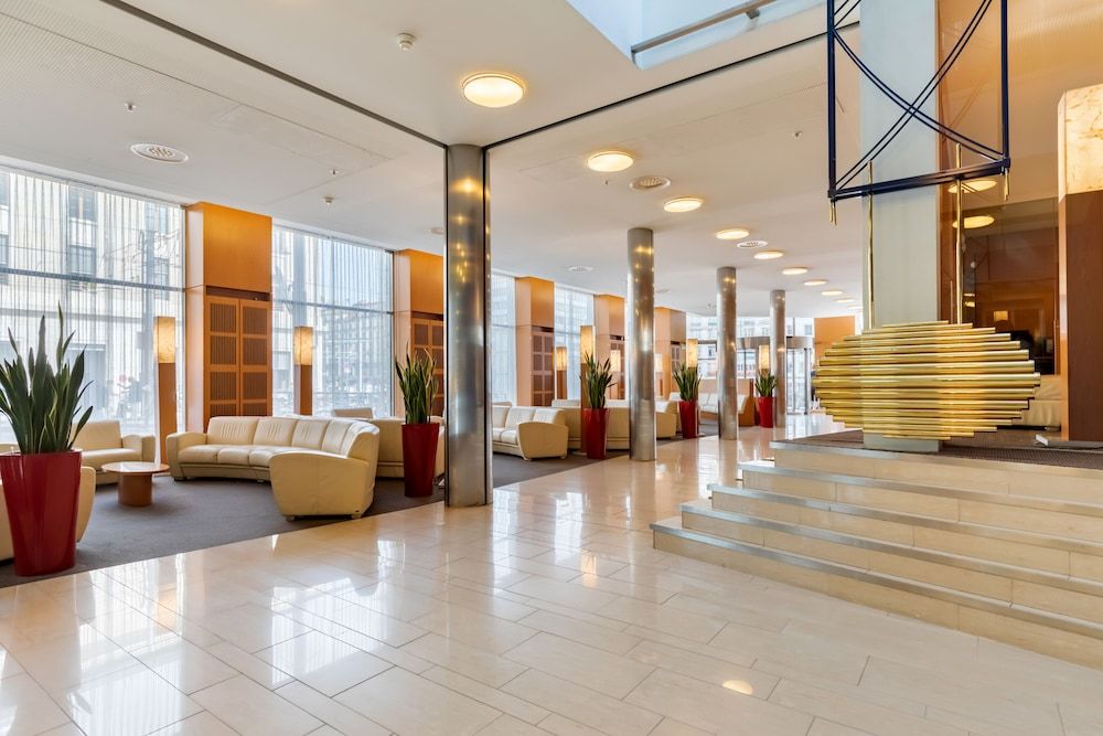 Hotel Cornavin 2