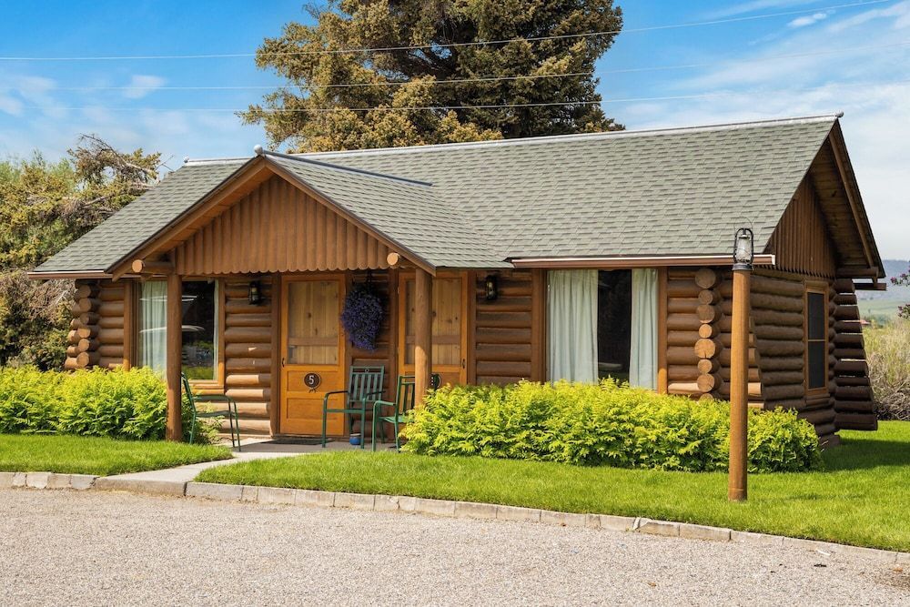 El Western Cabins & Lodges 1
